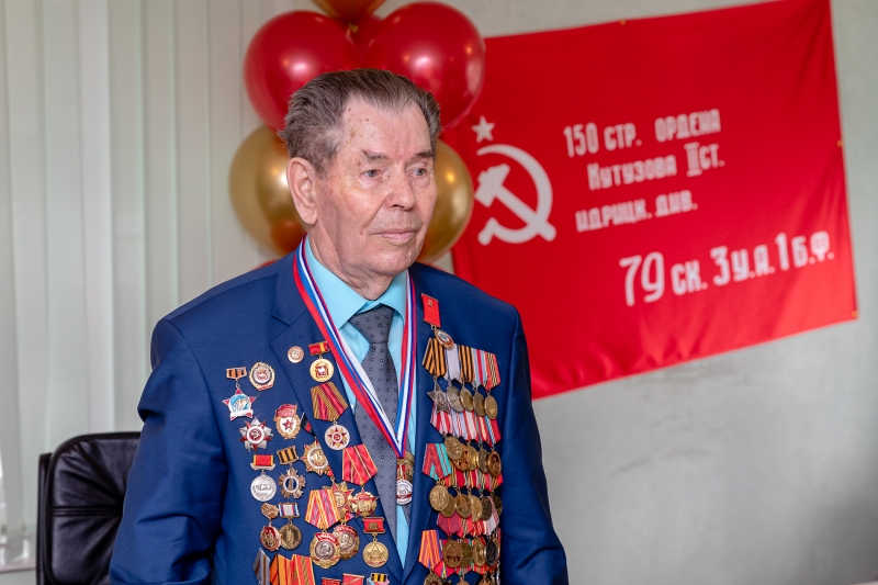 КОНАР поздравил Александра Шаламова с 95-летием